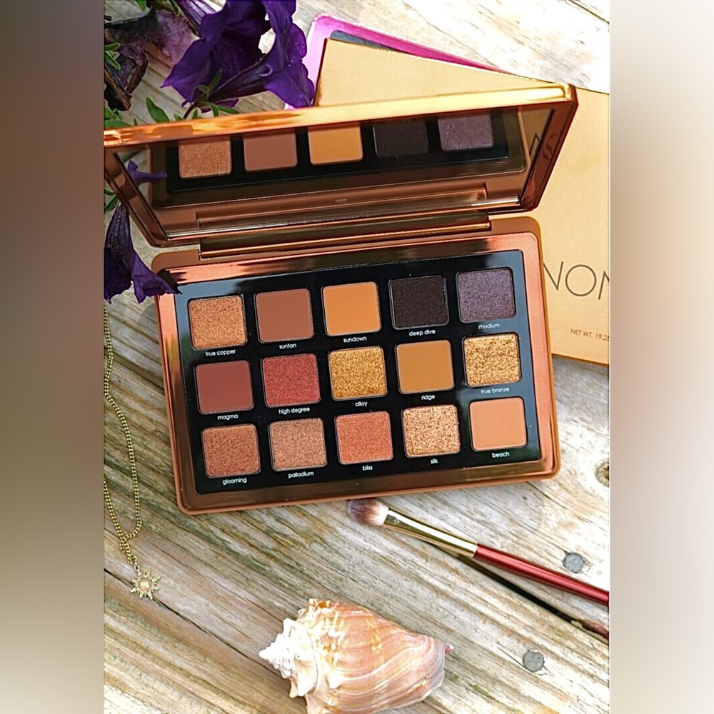 Natasha Denona Bronze Eyeshadow Palette with Warm Copper and Gold Hues BNIB!